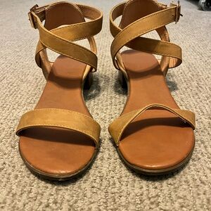 TOP Moda Tan Strappy Sandals Flat Sole
